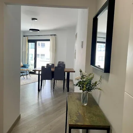Apartament Downtown Estepona, Pool And