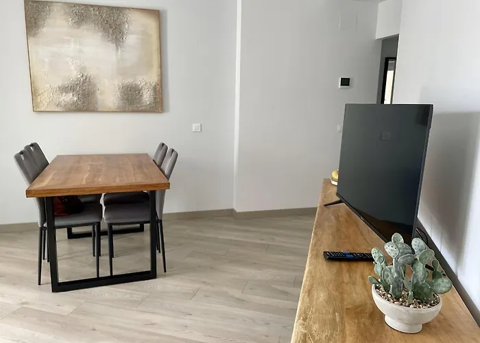 Downtown Estepona, Pool And Apartamento Estepona