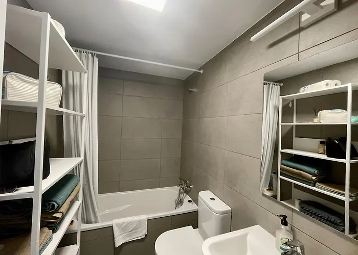 Apartamento Downtown Estepona, Pool And