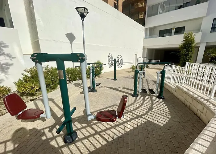 Downtown Estepona, Pool And Apartamento Estepona